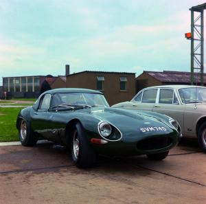 Jaguar E-Type Lightweight 1963 года